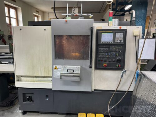 Hwacheon CUTEX-160 Svarv