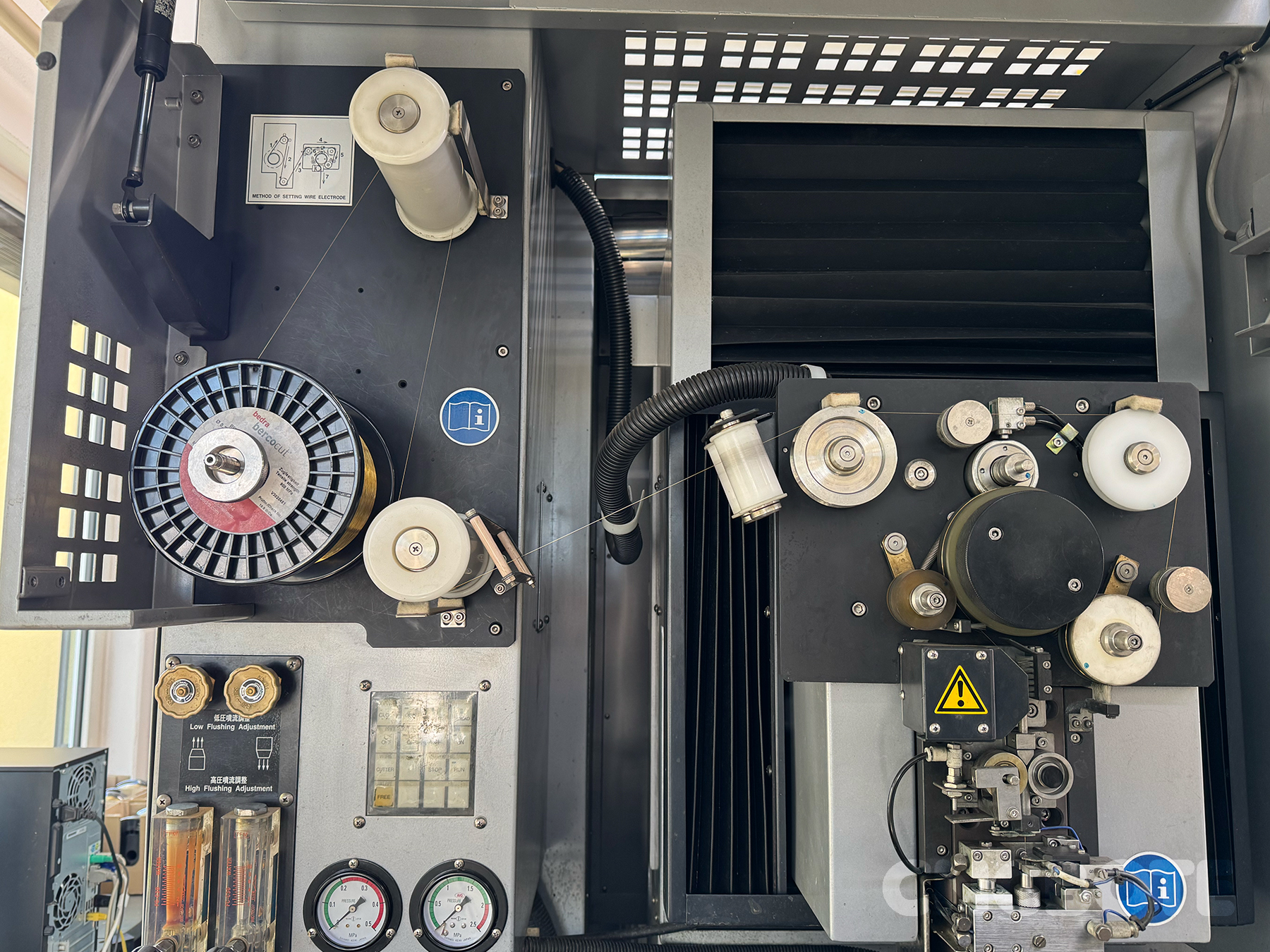 Sodick AQ 300 L Trådgnistningsmaskin - Bild 7