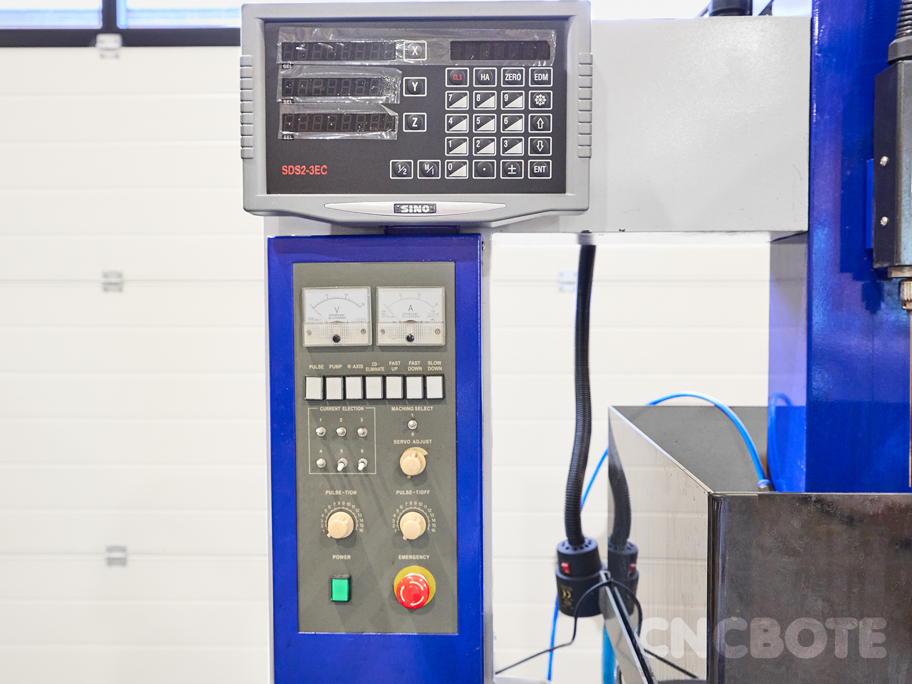 MB Maschinenbau EDM ECO DRILL F DK703F EDM ECO DRILL F D703 F машина за ерозия/машина за пробиване на отвори - Image 4