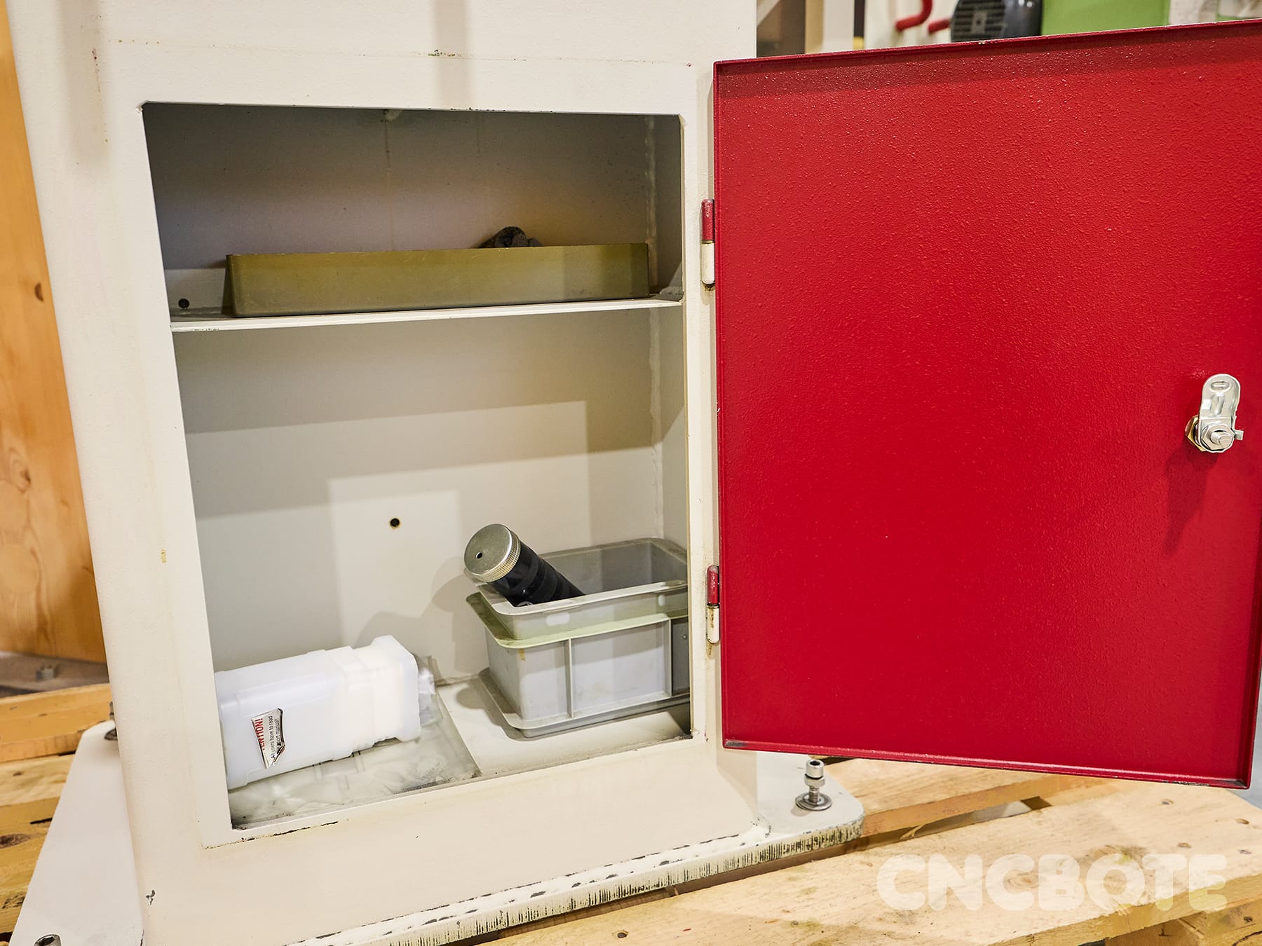 Degen FSM 300 Surface Grinding Machine - Image 6